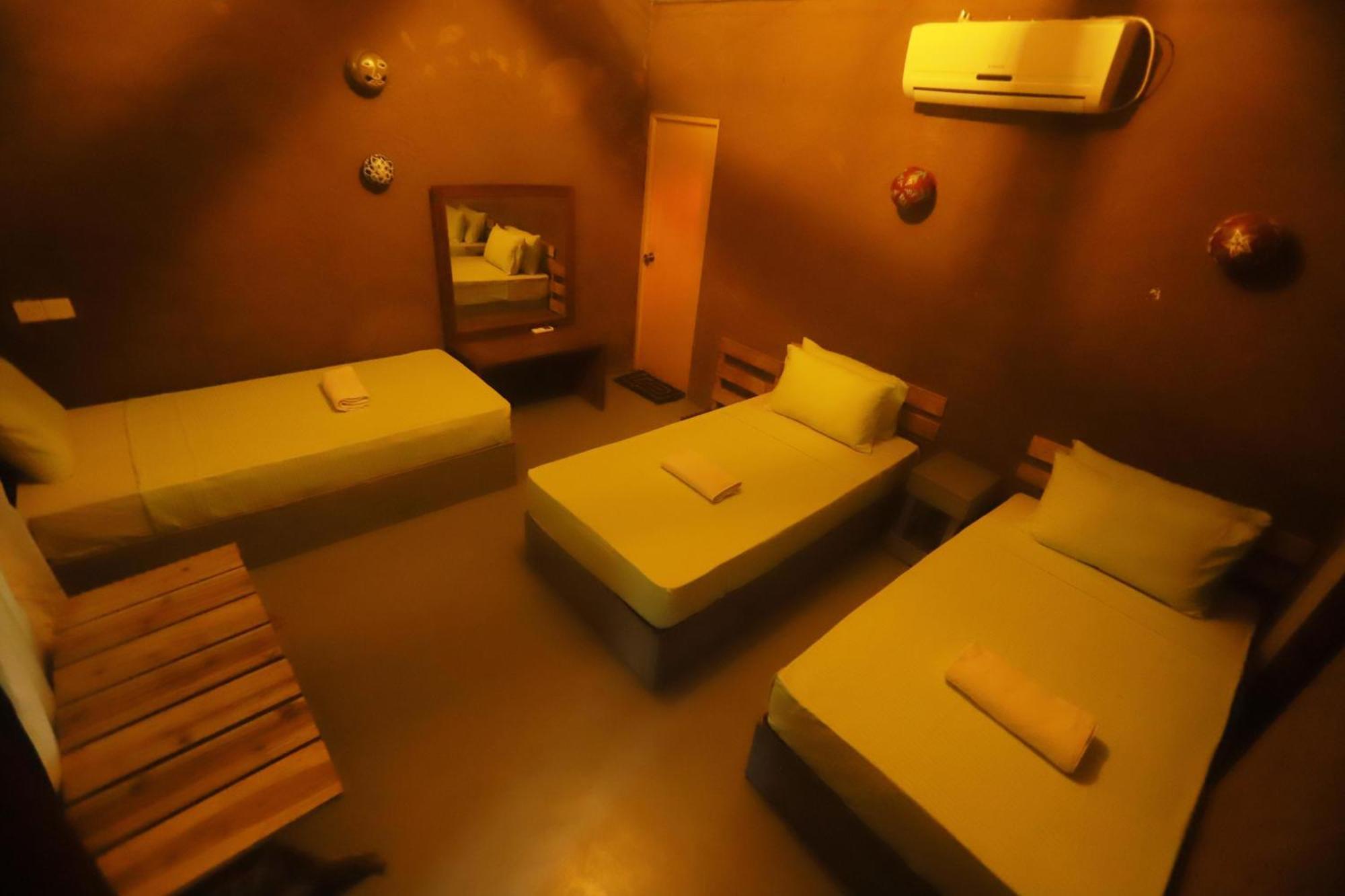 Dinna Nature Hostel シギリヤ エクステリア 写真